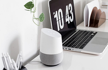 Anteposuerit litterarum formas.